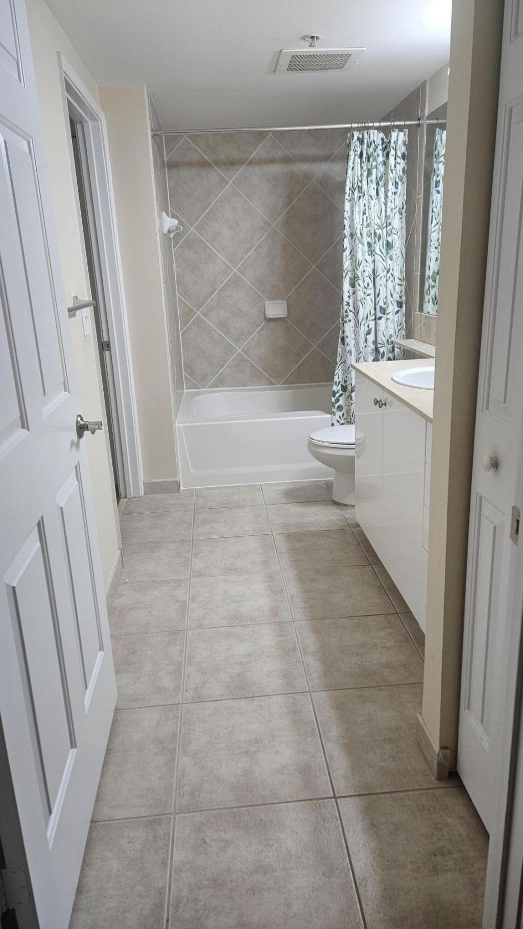 700 E Boynton Beach Boulevard, Unit 407, Boynton Beach, FL 33435 Photo