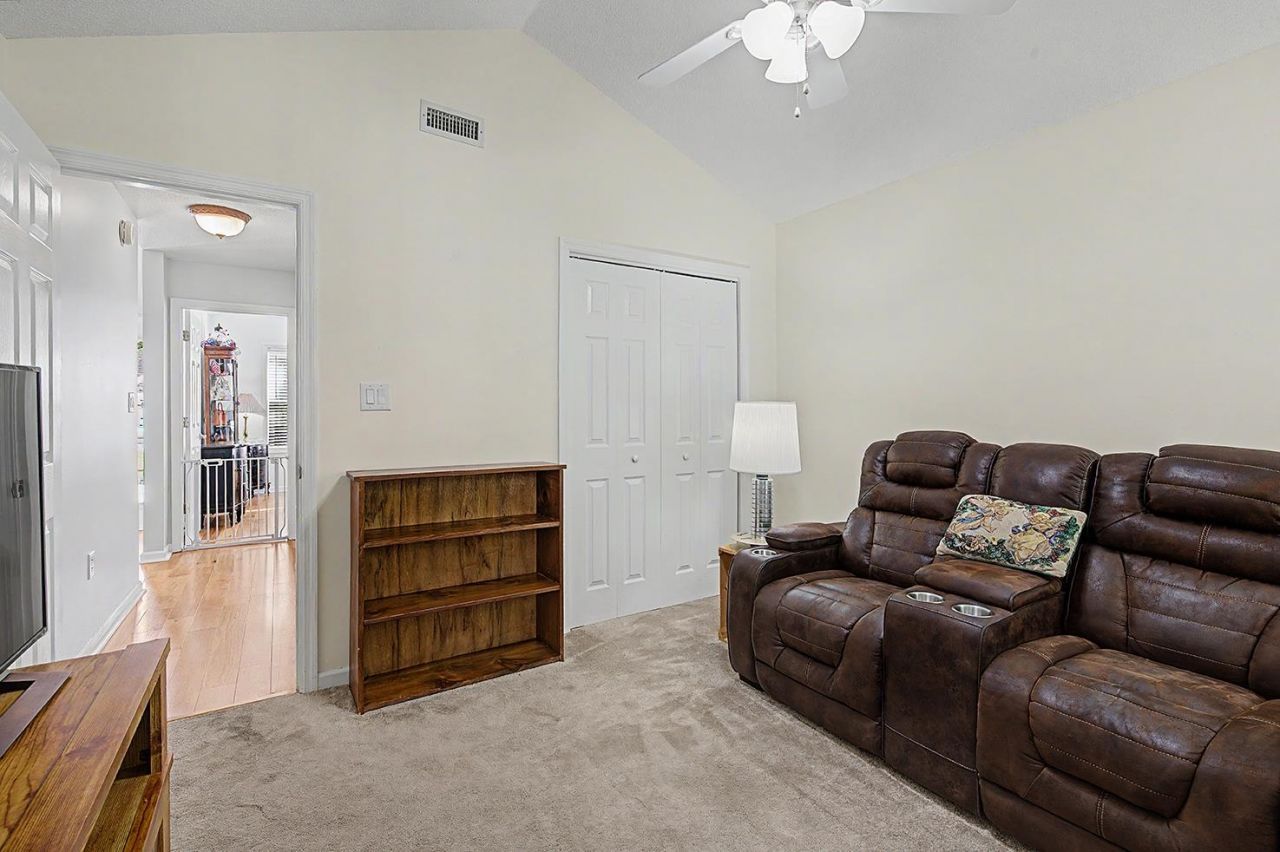 9619 Indigo Creek Blvd. Photo 27