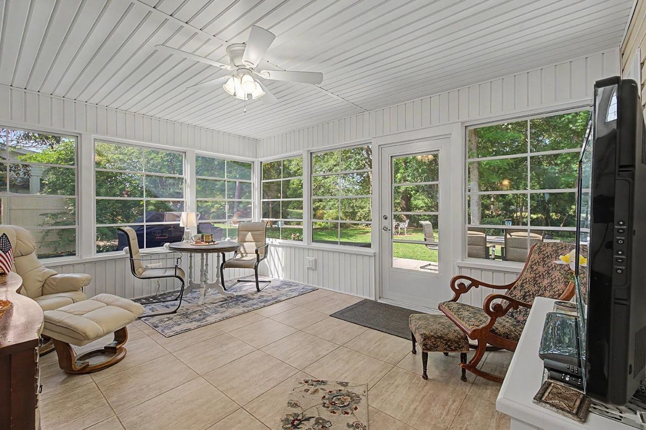 9619 Indigo Creek Blvd. Photo 34