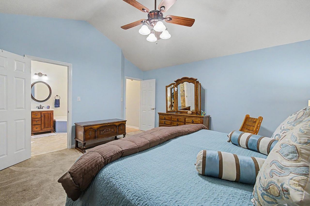 9619 Indigo Creek Blvd. Photo 37