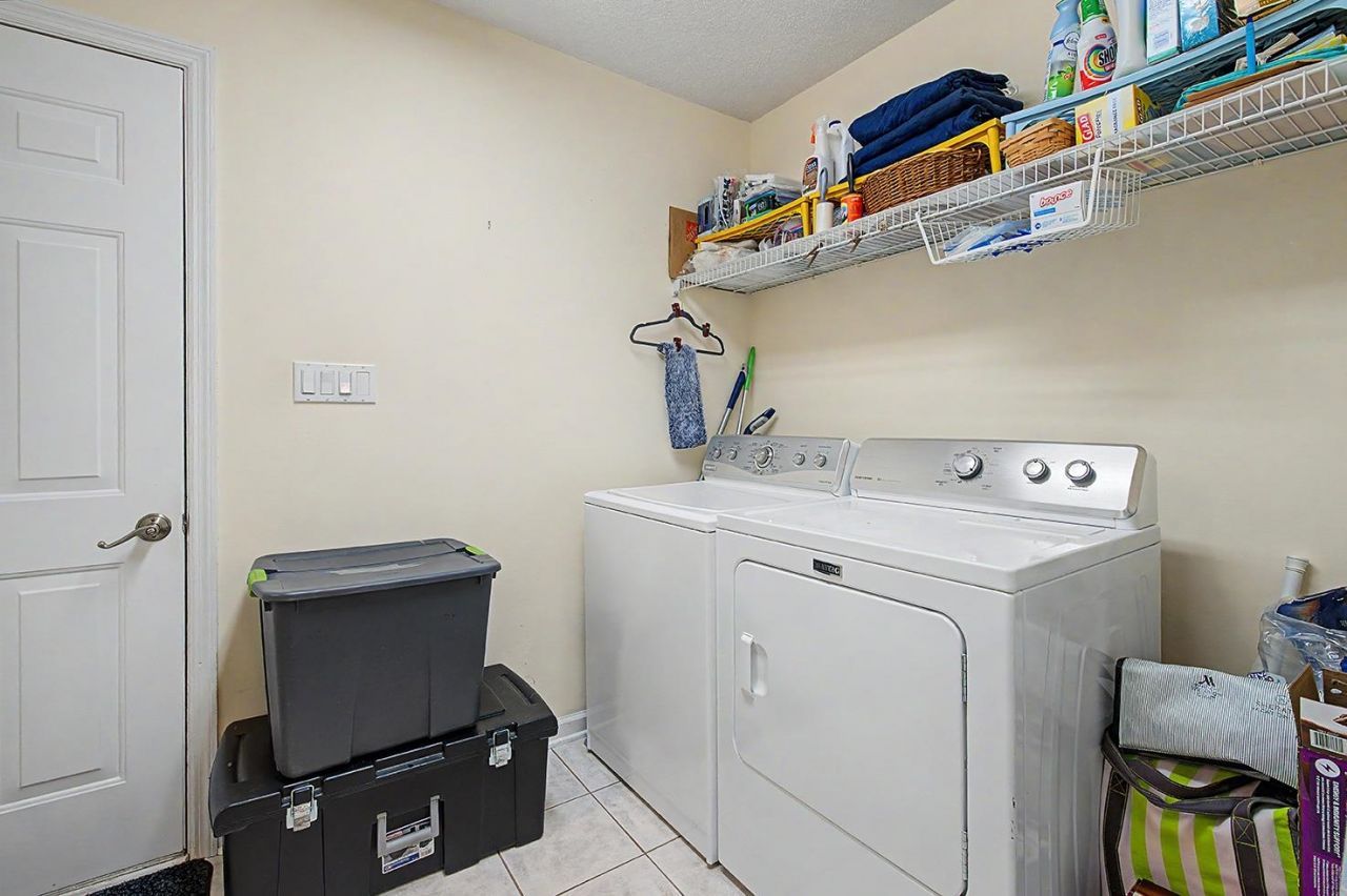 9619 Indigo Creek Blvd. Photo 43