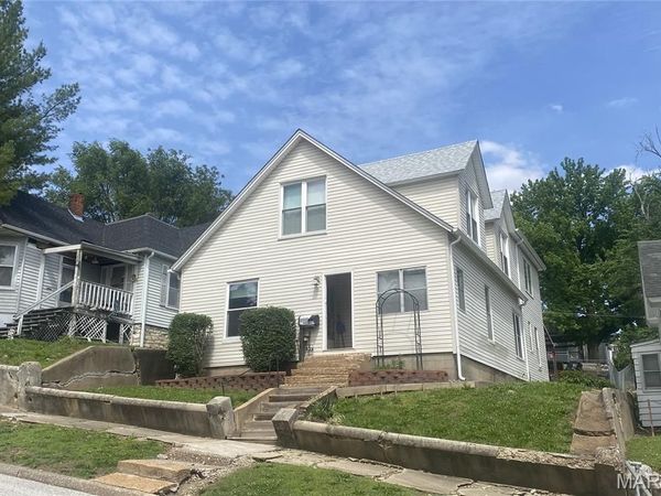 310 Olive Street , Hannibal, MO 63401