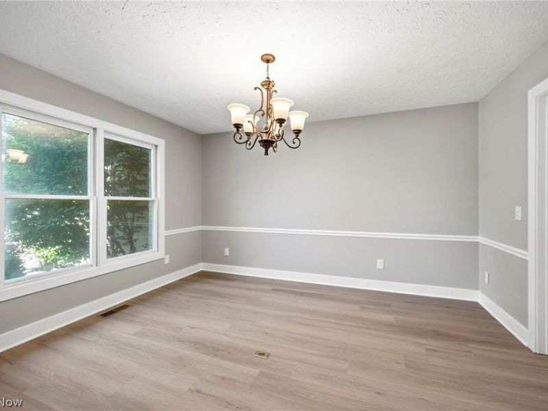 14367 Crown Point Parkway , Strongsville, OH 44136 Photo 20