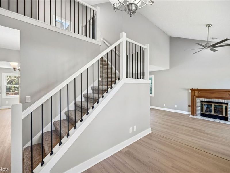 14367 Crown Point Parkway , Strongsville, OH 44136 Photo 22