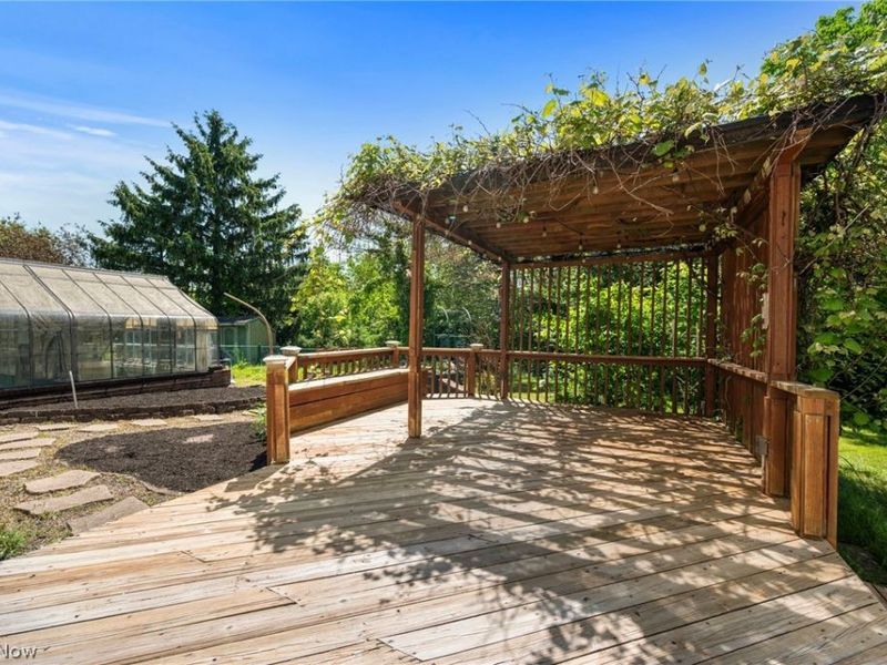 14367 Crown Point Parkway , Strongsville, OH 44136 Photo 37