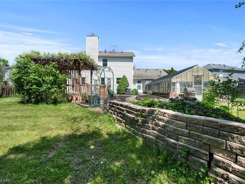 14367 Crown Point Parkway , Strongsville, OH 44136 Photo 39