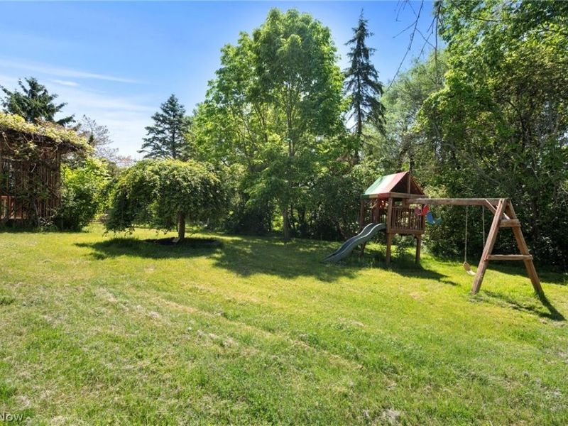 14367 Crown Point Parkway , Strongsville, OH 44136 Photo 43