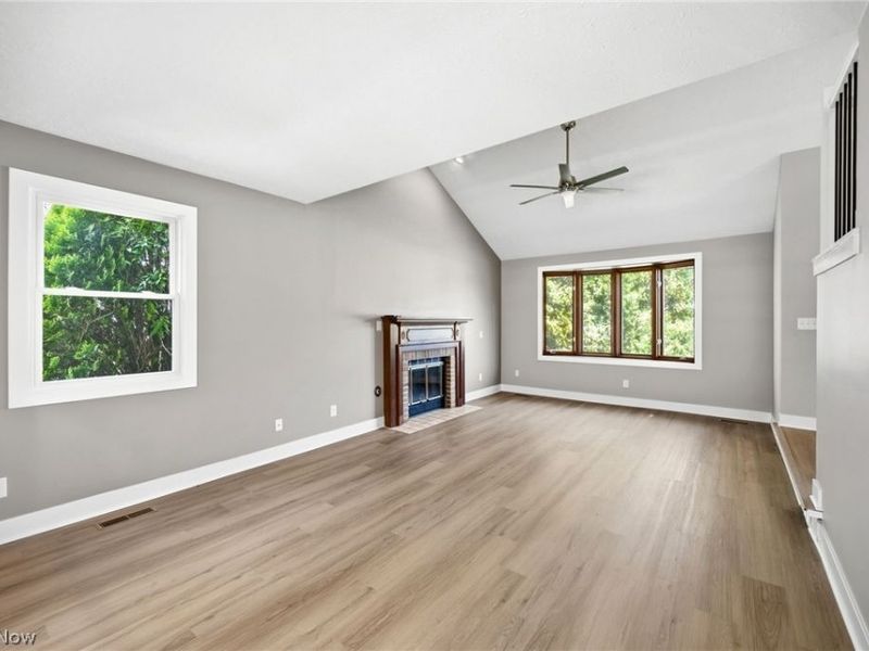 14367 Crown Point Parkway , Strongsville, OH 44136 Photo 6