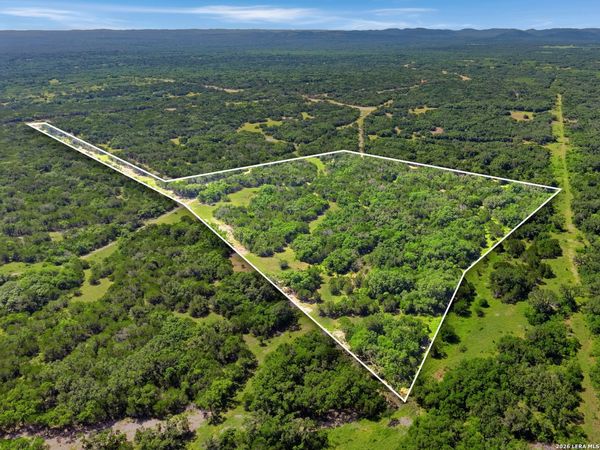 8715 FM 1796, Dhanis, TX 78850