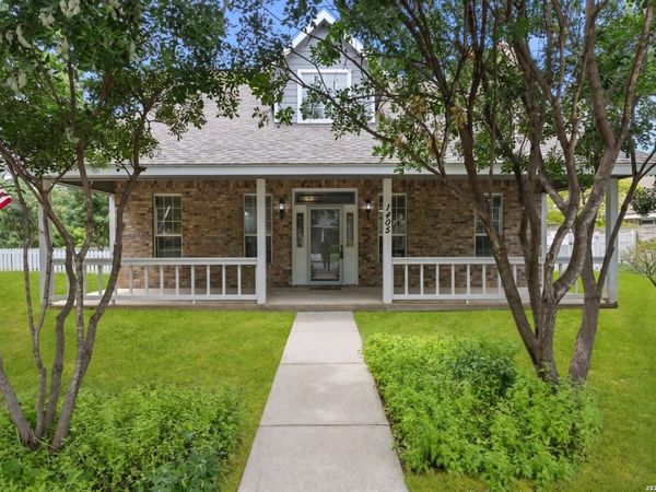 1405 AZALEA LN, New Braunfels, TX 78130