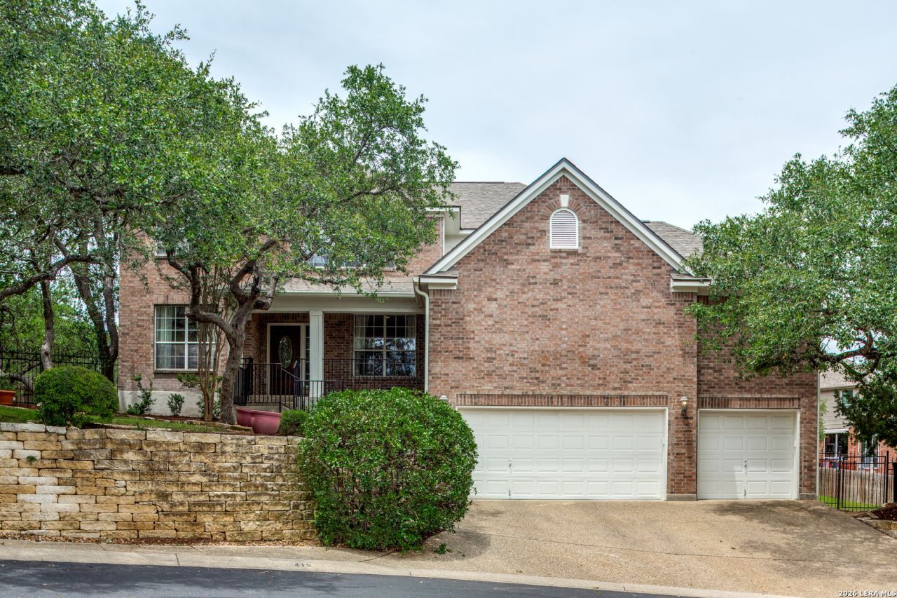 415 Flintlock, San Antonio, TX 78260 Main Photo