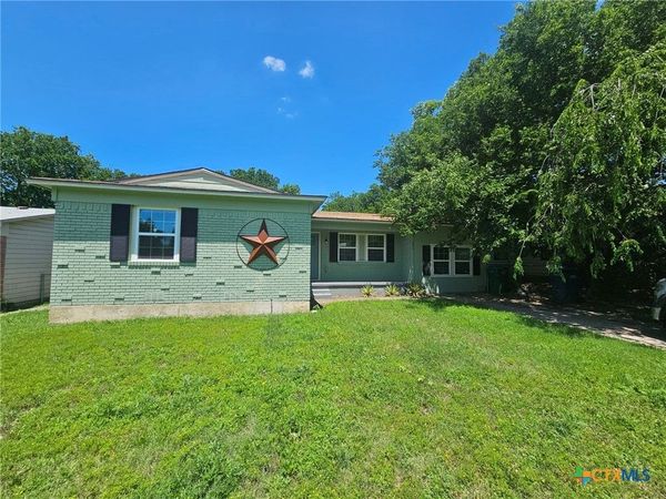 605 N 11th Street , Copperas Cove, TX 76522