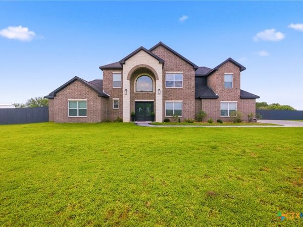 2466 Parsons Road , Victoria, TX 77904