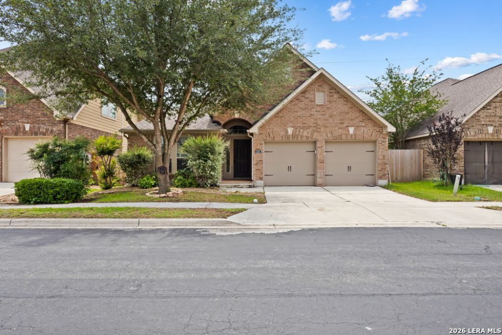 2185 Range Rd, Seguin, TX 78155 Main Photo