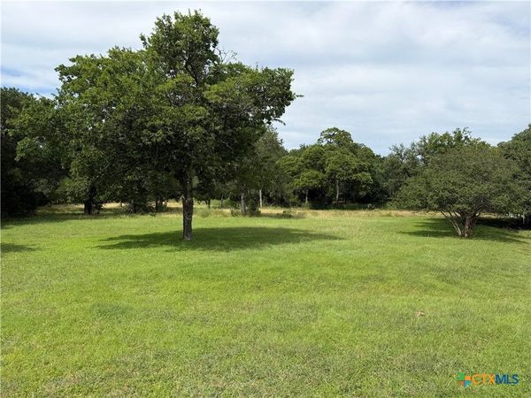 742 Mckay Lane , Salado, TX 76571