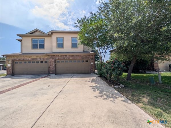 1028 Brown Rock Drive , New Braunfels, TX 78130
