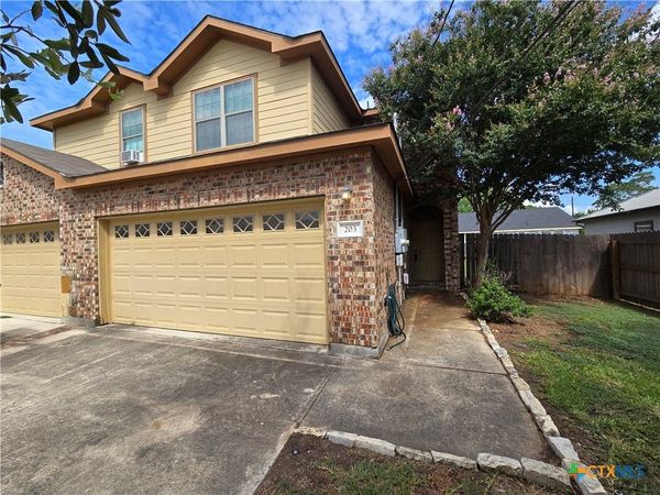 203 Anne Louise Drive , New Braunfels, TX 78130