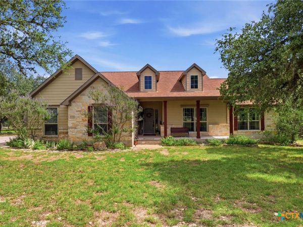 1095 Limerick Lane , Canyon Lake, TX 78133