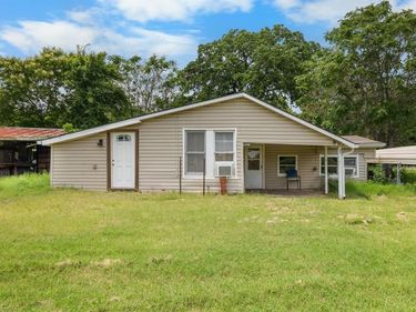 1059 Wildcat Circle , Gholson, TX 76705