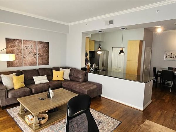 3225 Turtle Creek Boulevard, Unit 1610, Dallas, TX 75219