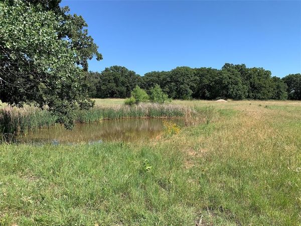 100 W Huron Circle , Nocona, TX 76255