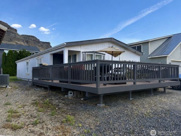 707 Hunter Avenue SW, Quincy, WA 98848
