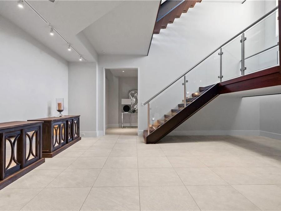Property Image 64