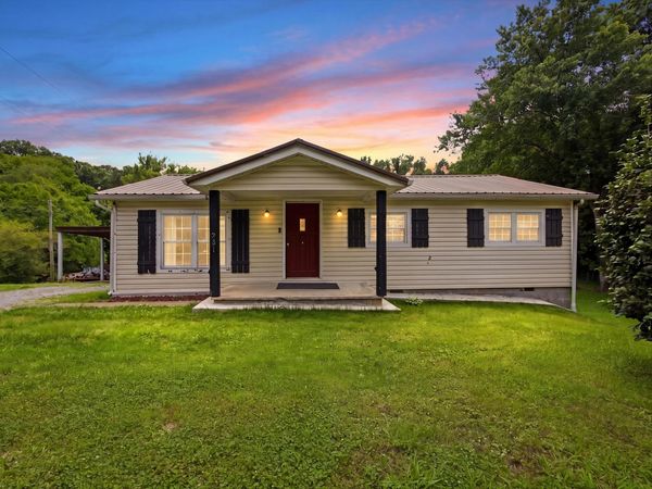 251 NW W Broadacre Road, Dalton, GA 30721