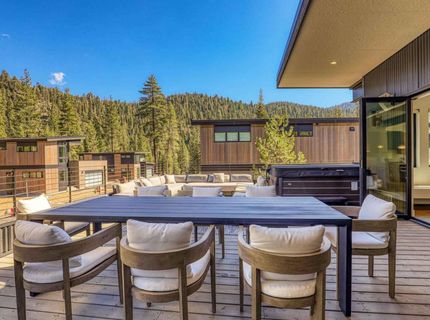 339 Palisades Circle, Olympic Valley, CA 96146 Photo