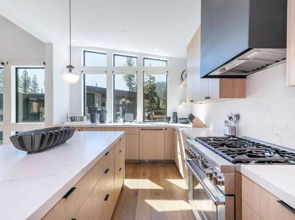 339 Palisades Circle, Olympic Valley, CA 96146 Photo