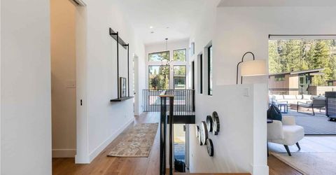 339 Palisades Circle, Olympic Valley, CA 96146 Photo