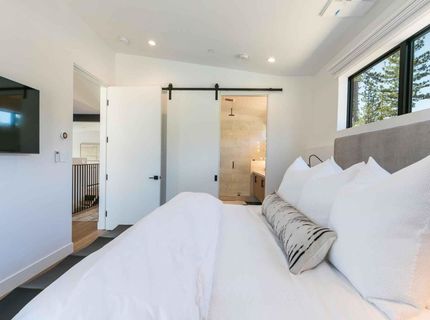 339 Palisades Circle, Olympic Valley, CA 96146 Photo