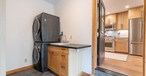 14856 Wolfgang Road, Truckee, CA 96161 Photo