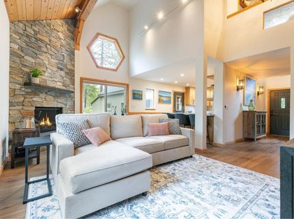 14856 Wolfgang Road, Truckee, CA 96161 Photo