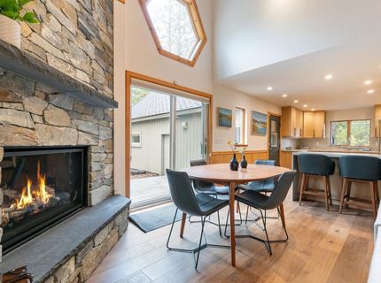 14856 Wolfgang Road, Truckee, CA 96161 Photo