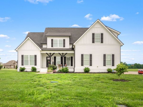 1553 North Side Dr, Murfreesboro, TN 37130