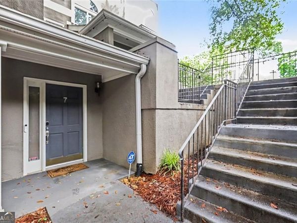 7 Saint Claire Lane NE, Atlanta, GA 30324