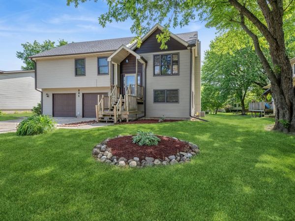 204 Brandywine Drive , Poplar Grove, IL 61065