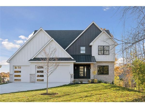 14487 Wilds Parkway NW, Prior Lake, MN 55372