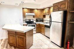 4210 Pinehurst Circle  photo 4