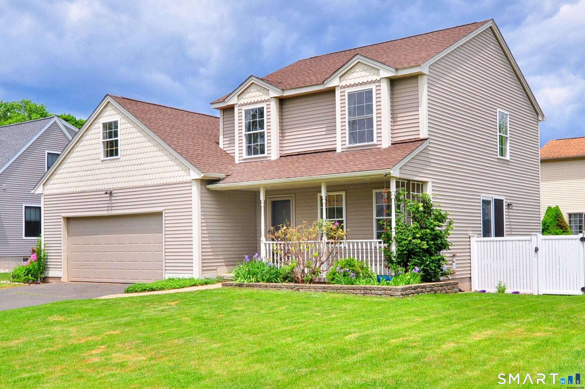 9 Crystal, East Granby, CT 06026 Main Photo