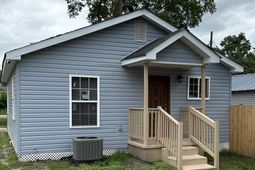 862 Bleakley Street  photo 4