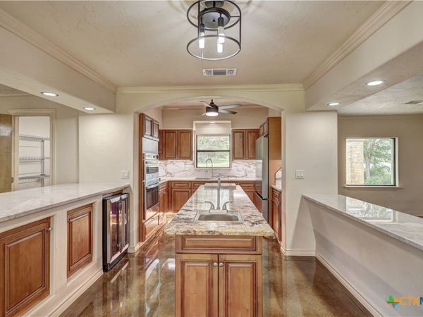 210 E Center Point Drive, Centerpoint, TX 78010