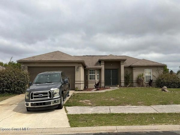 701 Highland Crest Loop , Lake Wales, FL 33853