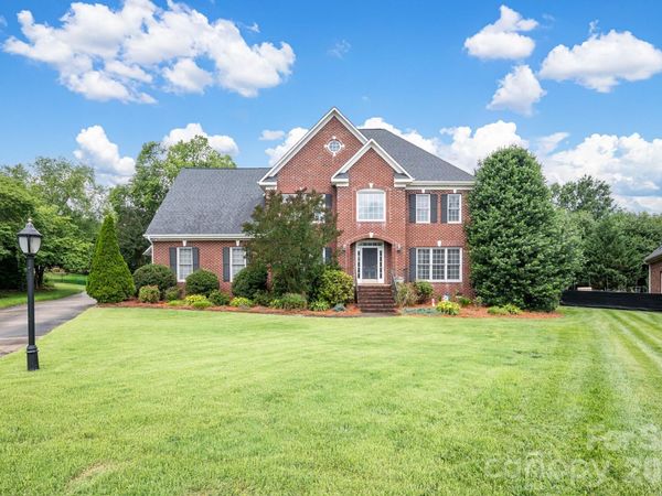837 Shetland Place NW, Concord, NC 28027