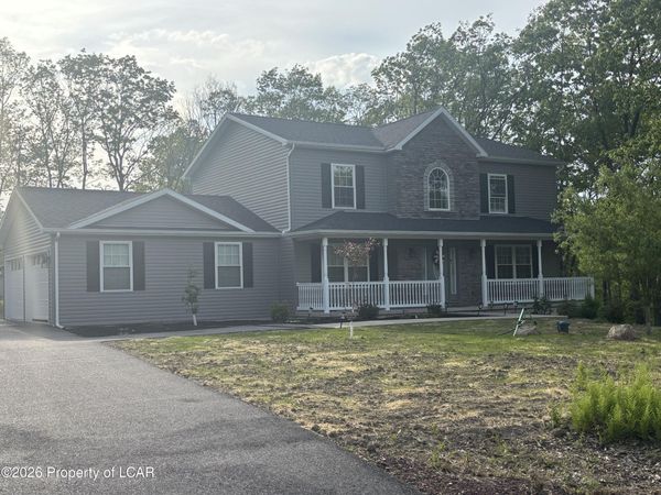 91 Charlwood Drive, Freeland, PA 18224