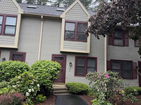 210 Bartemus Trail, Unit 44, Nashua, NH 03062