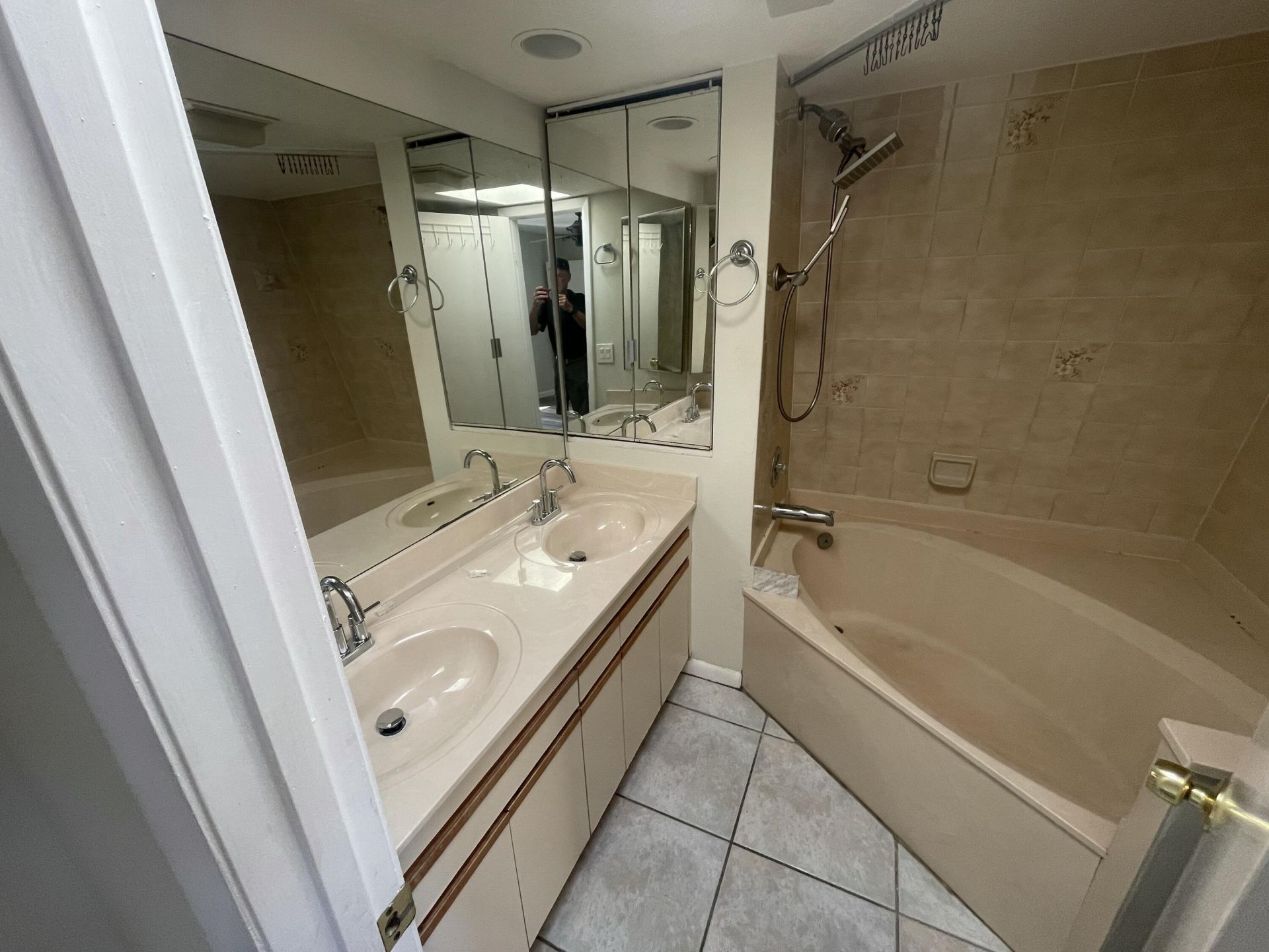 5881 SE Windsong Lane, Stuart, FL 34997 Photo