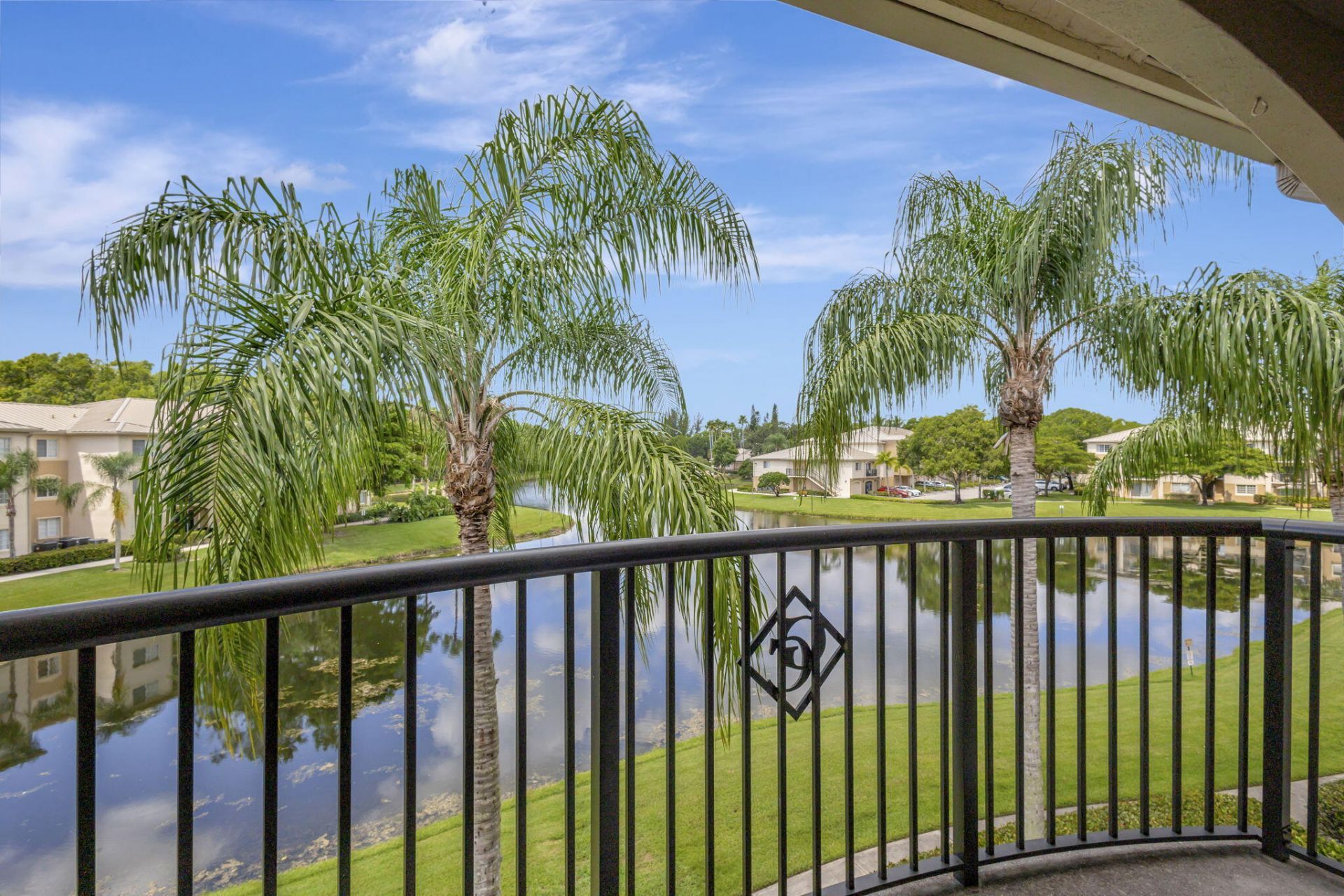 600 N Crestwood Ct Court N, Unit 609, Royal Palm Beach, FL 33411 Photo