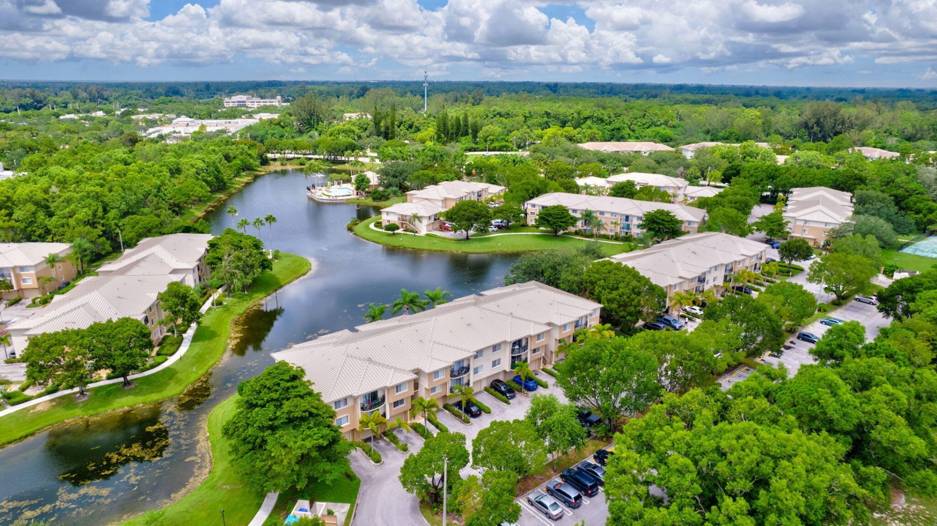 600 N Crestwood Ct Court N, Unit 609, Royal Palm Beach, FL 33411 Photo